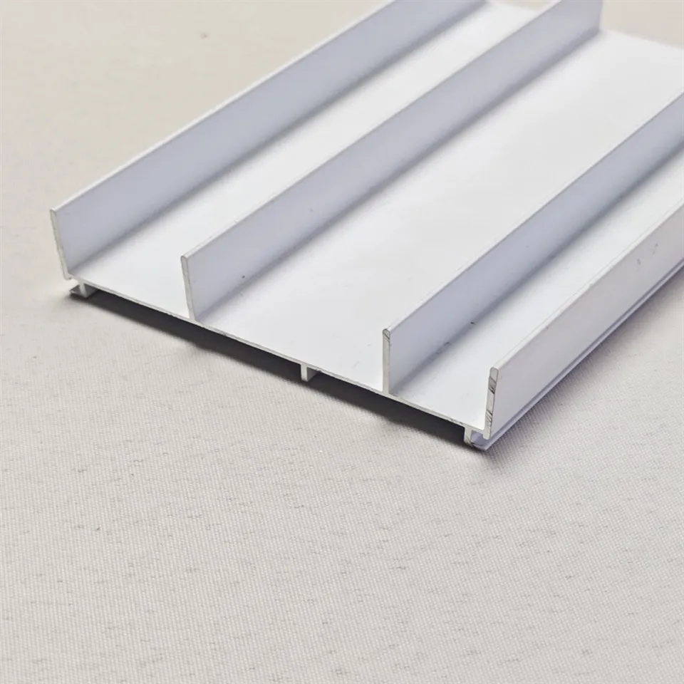 Próifílí Alúmanam Spraeáilte Púdar Gnáth-Spraeáil